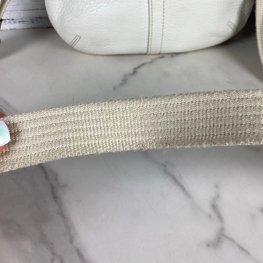 Coach Soho Buckle Flap White and Tan Crossbody Small‎ Fall Bag